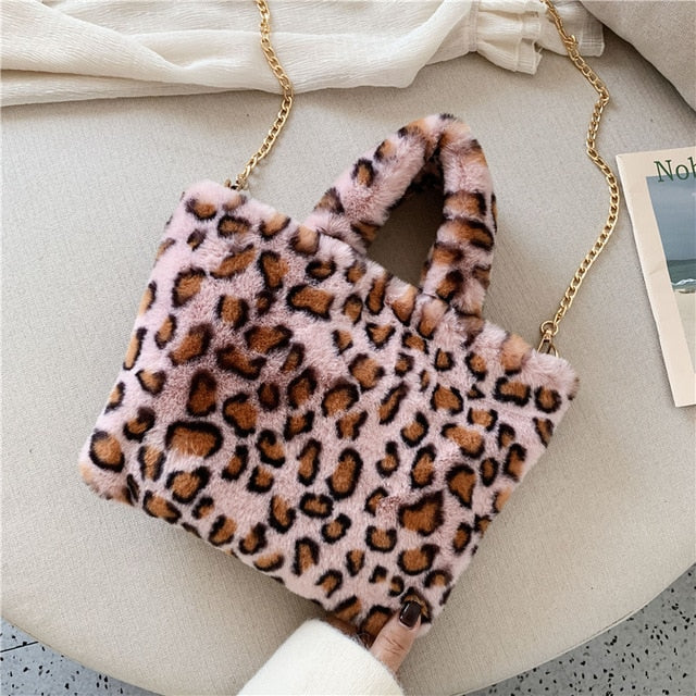 Brand New Women's Purveyor Fashion Fur Handbag/ Purse/ Shoulder Bag  Leopard Print Design