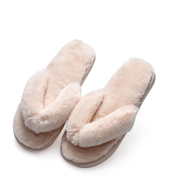 Brand New Purveyor Lux Women's Furry Cozy house Slippers/Slides